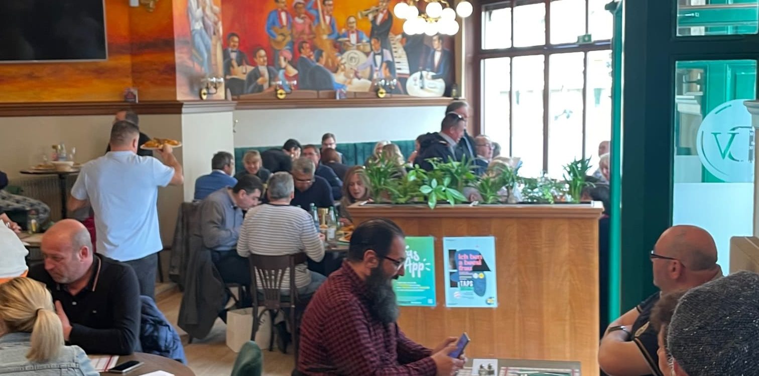 BRASSERIE2 E1654093377743 1512X750 | Brasserie des Vosges Pourquoi aller manger dans une brasserie traditionnelle ? Lingolsheim